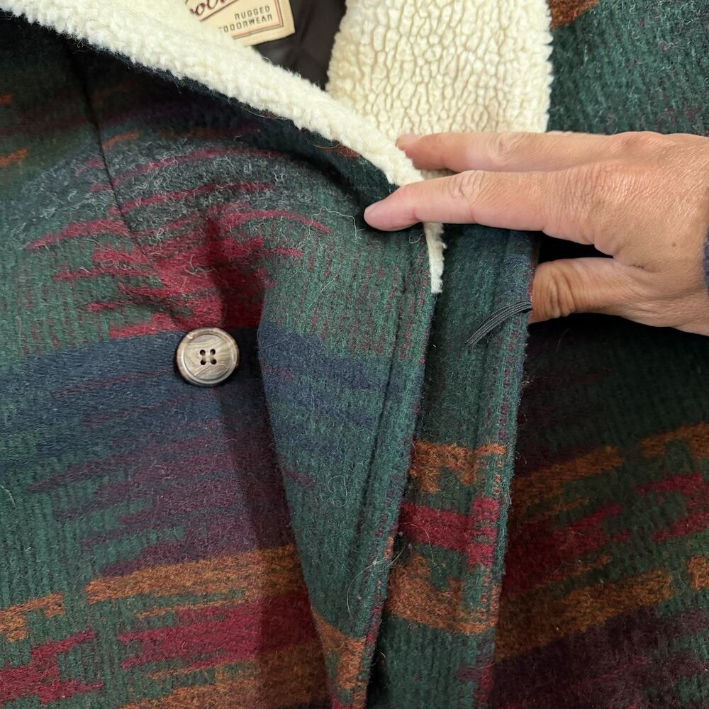 Men's Vintage Woolrich USA Green Dumb And Dumber Tribal Aztec Wool Jacket Sz L - Picture 4 of 5